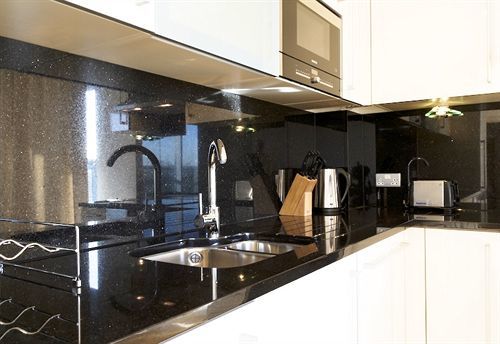 Reading Serviced Apartments Экстерьер фото
